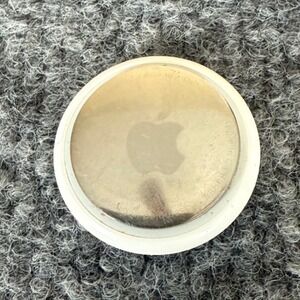 Apple AirTag Tracker Locator Key Finder White‎ Bluetooth Item GPS